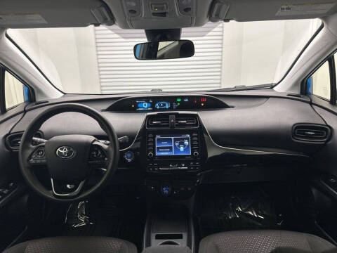 2022 Toyota Prius LE AWD-e