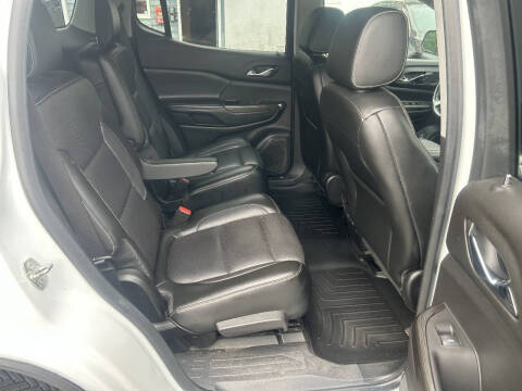 2019 GMC Acadia SLT-1