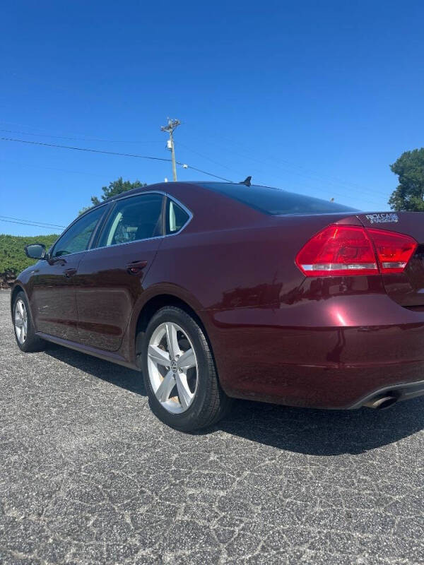 2014 Volkswagen Passat 1.8T Wolfsburg Edition PZEV