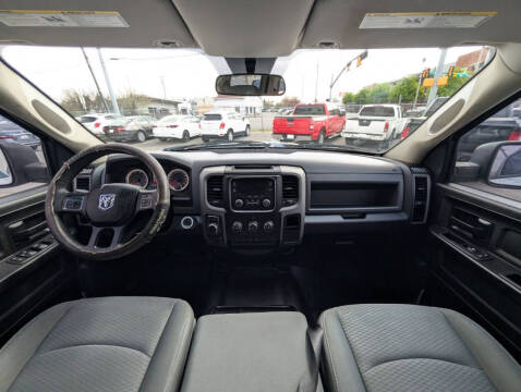 2016 RAM 1500 Express