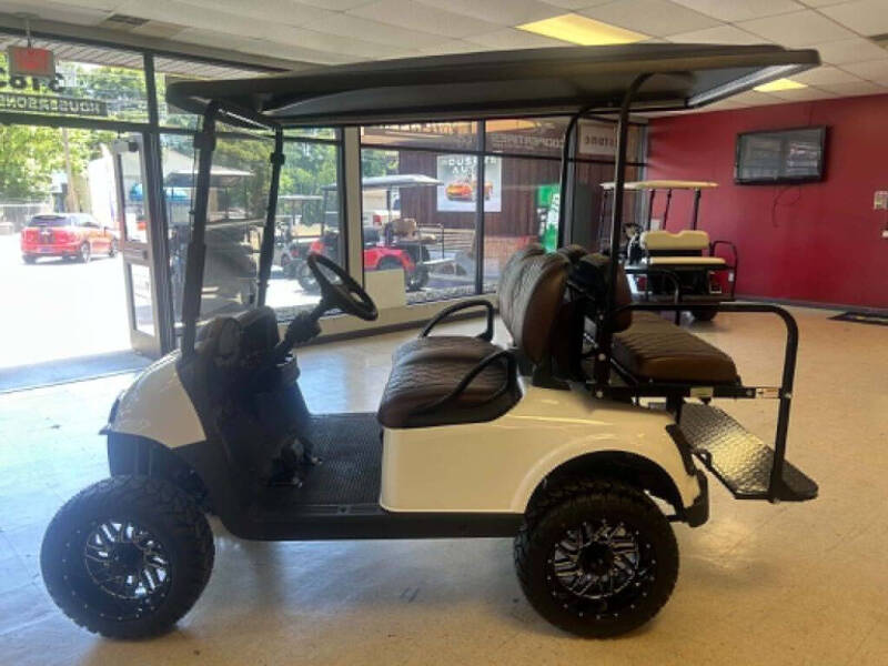 2020 E-Z-GO RXV ELiTE