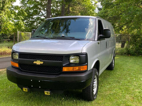 2016 Chevrolet Express 2500