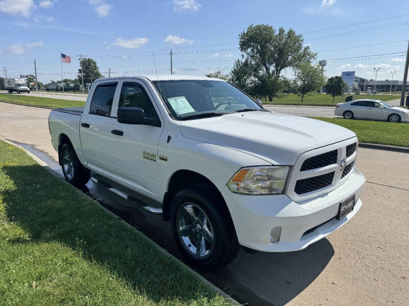 2017 RAM 1500 Express