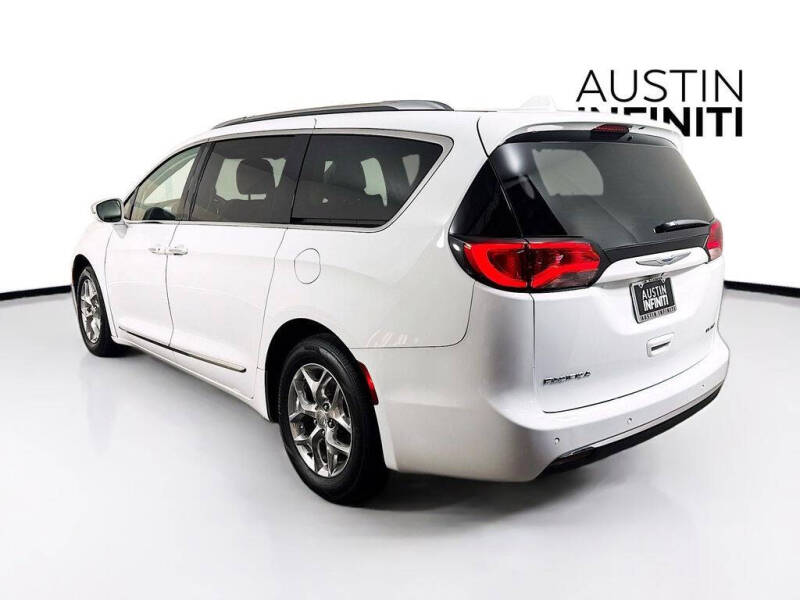 2019 Chrysler Pacifica Limited