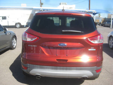 2015 Ford Escape SE