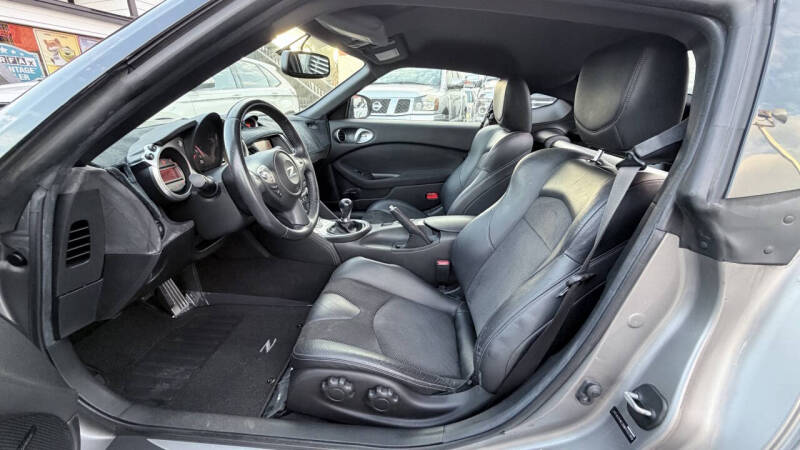 2009 Nissan 370Z Touring