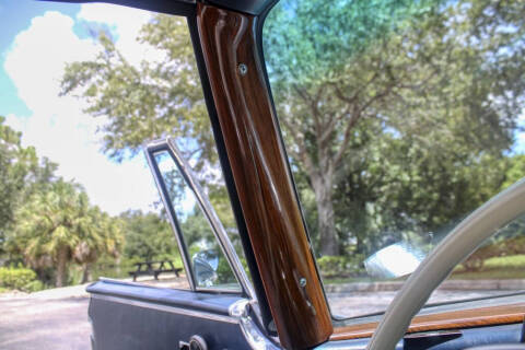 1970 Mercedes-Benz 280-Class