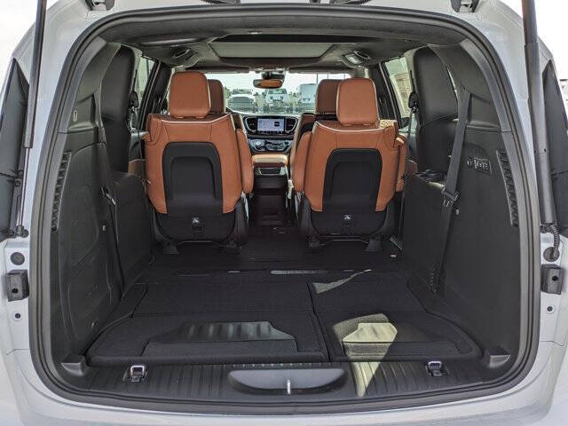 2026 Chrysler Pacifica Pinnacle