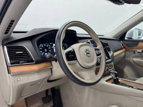 2019 Volvo XC90 T6 Inscription