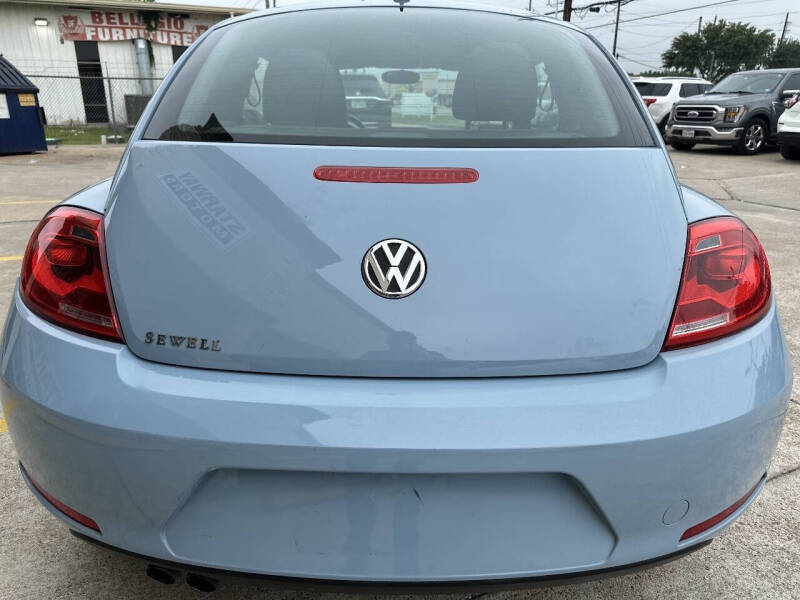2012 Volkswagen Beetle 2.5L