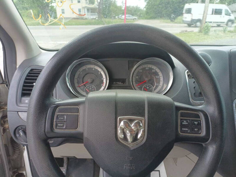 2012 RAM C/V