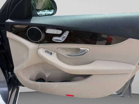 2017 Mercedes-Benz C-Class
