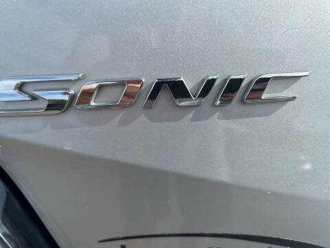 2020 Chevrolet Sonic LT