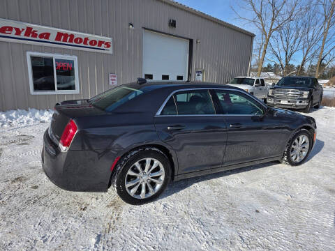 2020 Chrysler 300 Touring