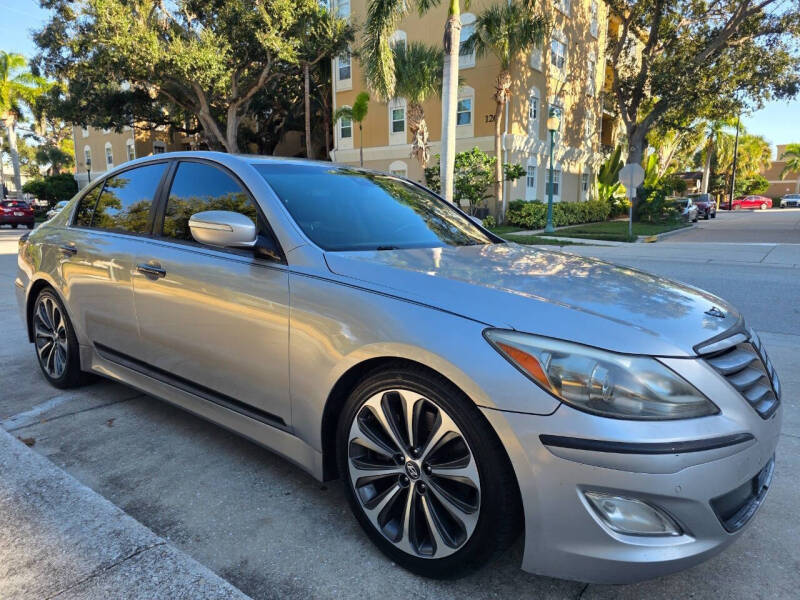 2012 Hyundai Genesis 5.0L R-Spec