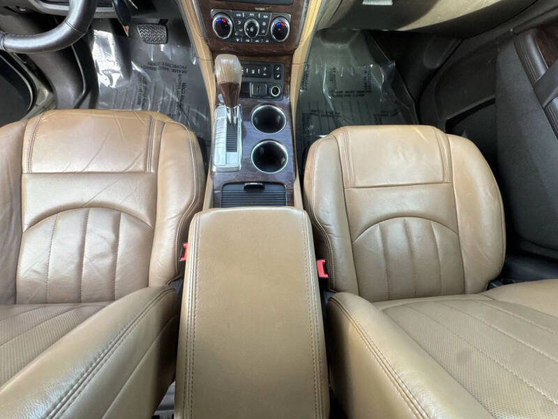 2017 Buick Enclave Leather