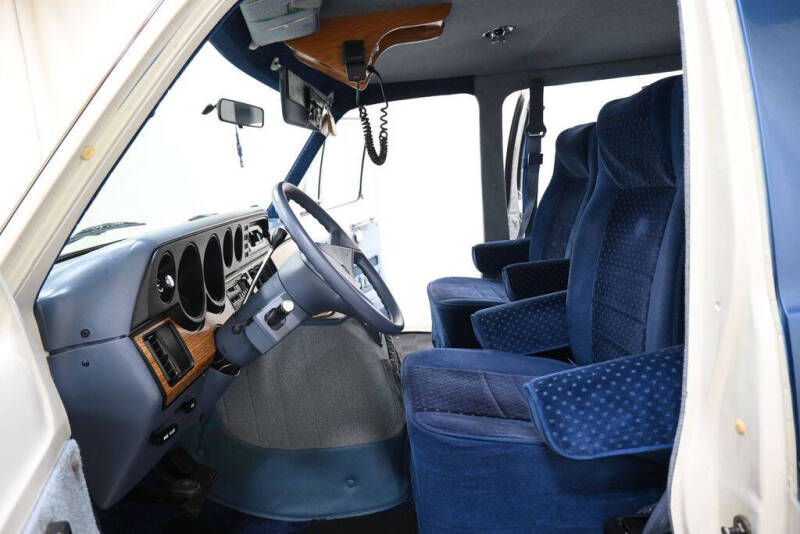 1987 Dodge Ram Van B150