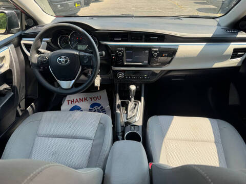 2015 Toyota Corolla LE