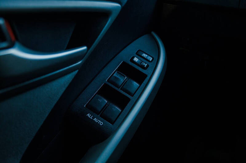 2012 Toyota Prius Three