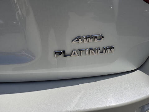2017 Nissan Pathfinder Platinum