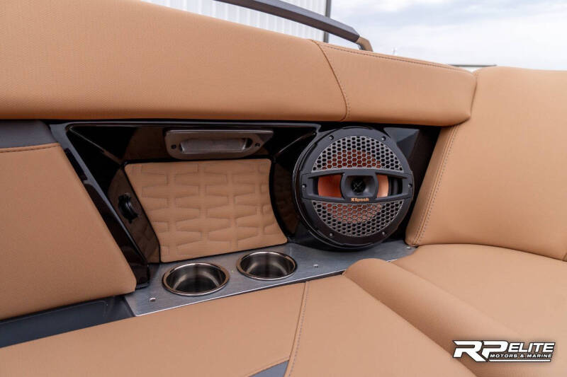 2025 MasterCraft X22