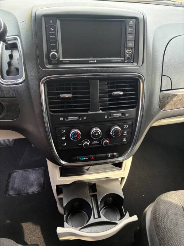 2019 Dodge Grand Caravan SE