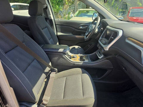 2023 GMC Acadia