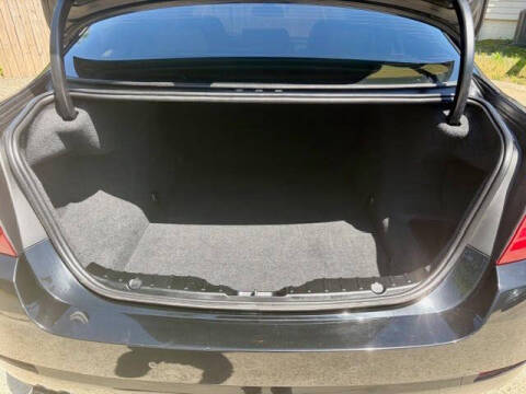 2011 BMW 5 Series 528i