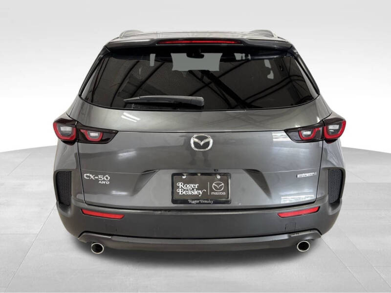 2024 Mazda CX-50 2.5 S Preferred