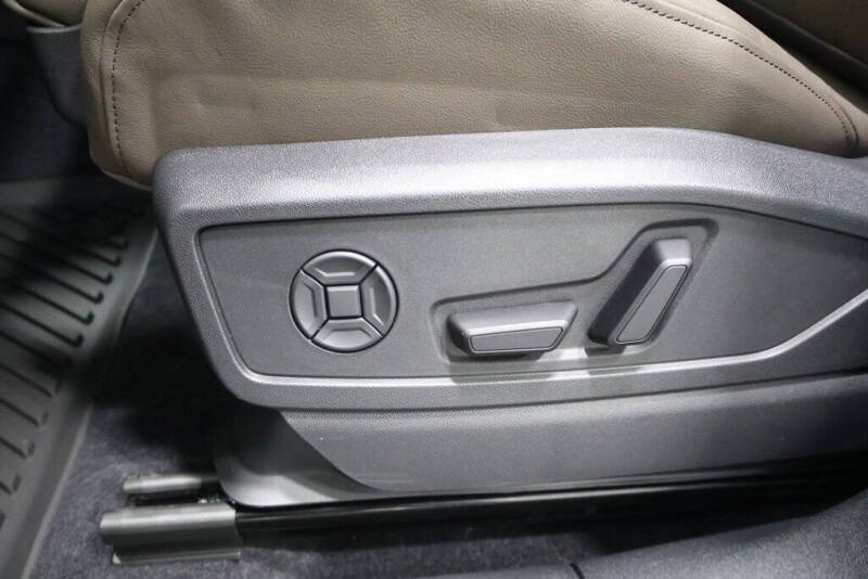 2025 Audi Q5 quattro Prestige TFSI