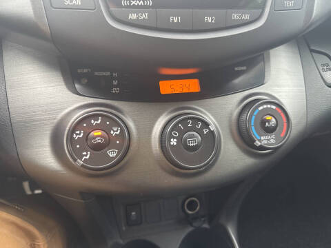 2011 Toyota RAV4 Sport