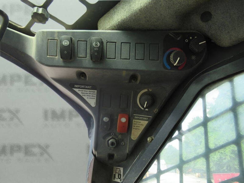 2012 John Deere 326D