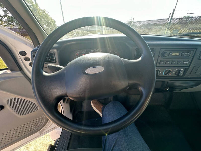 2005 Ford F-650 Super Duty