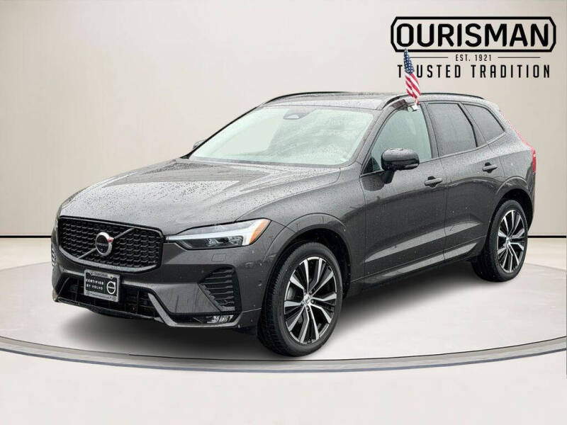 2023 Volvo XC60 B5 Plus Dark Theme