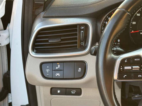 2019 Kia Sorento EX V6