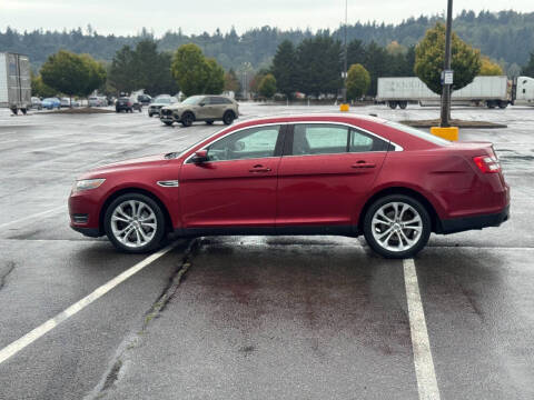 2013 Ford Taurus SEL