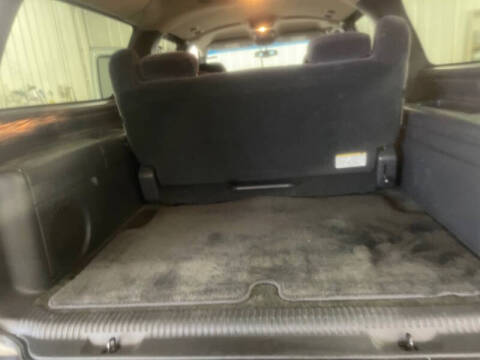 2002 Chevrolet Suburban 1500 LS