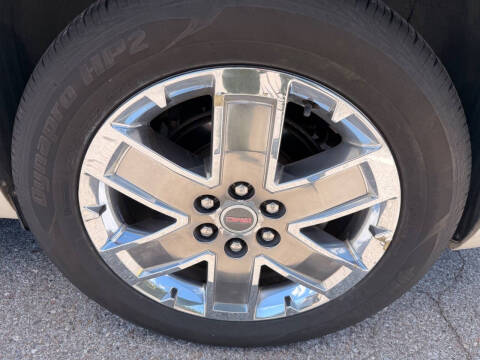 2011 GMC Acadia Denali