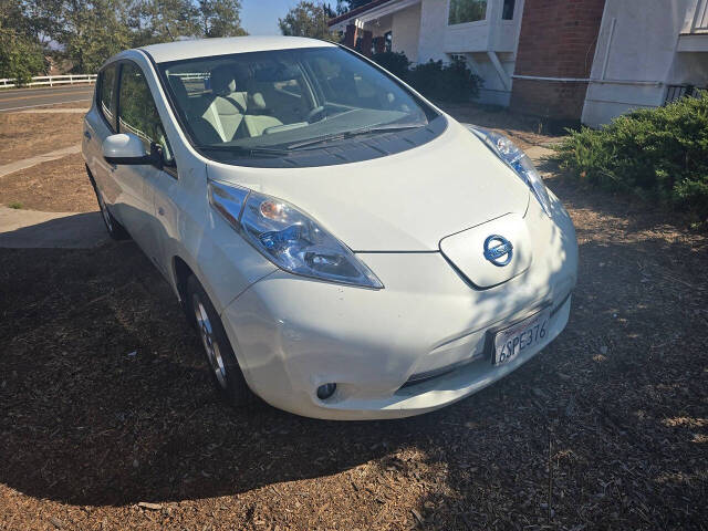 2011 Nissan LEAF for sale at DRIVESMART AUTO SALES in Agoura Hills, CA