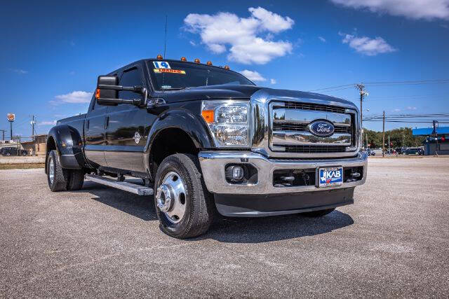 2014 Ford F-350 Super Duty XLT's photo
