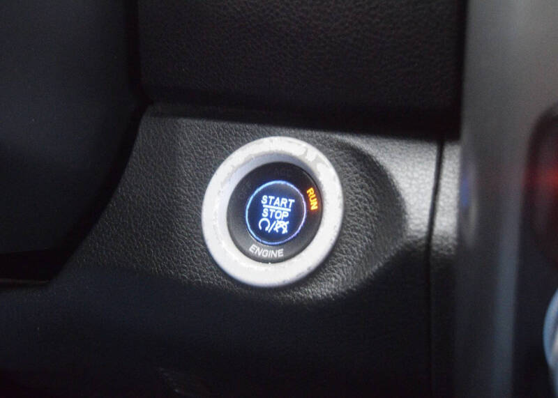 2015 RAM 1500 Sport