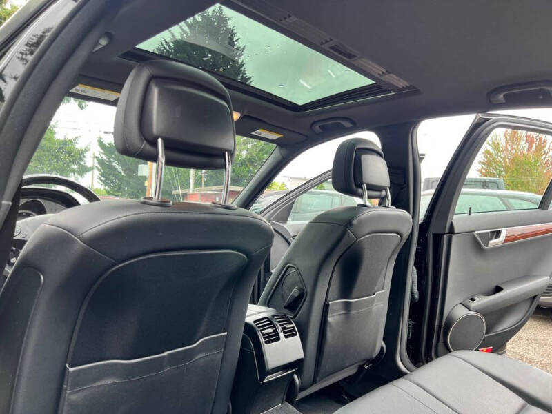 2011 Mercedes-Benz C-Class