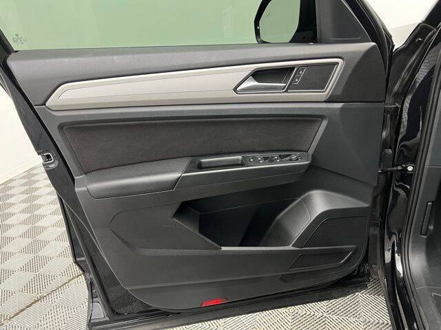 2020 Volkswagen Atlas Cross Sport S