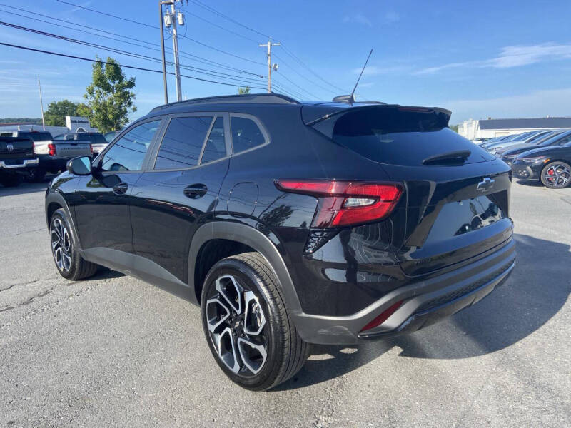 2025 Chevrolet Trax RS