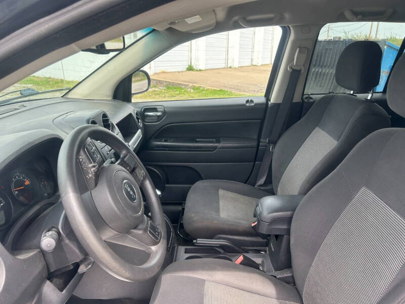 2016 Jeep Compass Sport