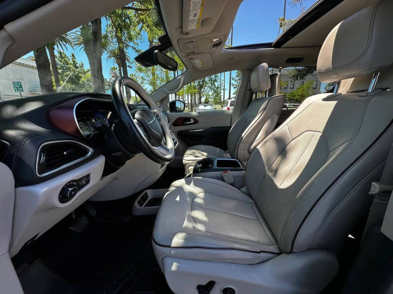 2017 Chrysler Pacifica Limited