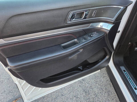 2019 Ford Explorer Sport