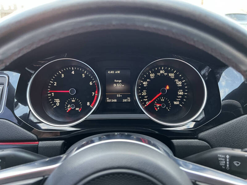 2017 Volkswagen Jetta 2.0T GLI