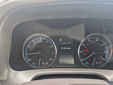 2017 Toyota RAV4 Platinum