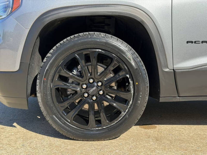 2022 GMC Acadia SLE